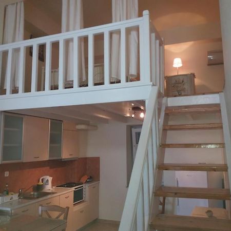 Roula's Suites Ándros Exterior foto