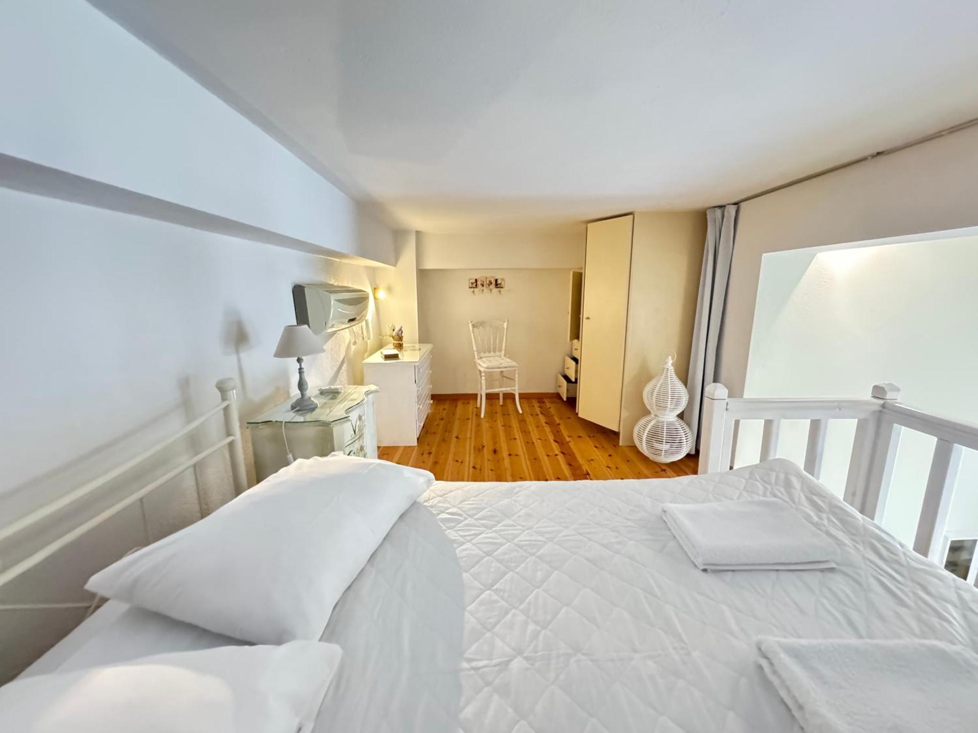 Roula's Suites Ándros Exterior foto
